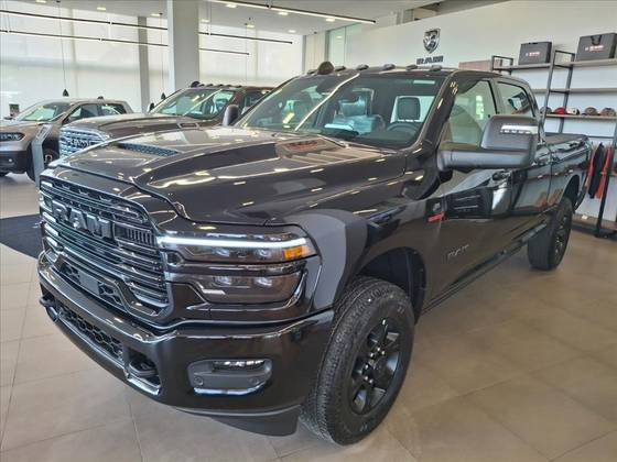 RAM 3500 6.7 I6 TURBO DIESEL LARAMIE NIGHT EDITION CD 4X4 AUTOMÁTICO RAM 3500 6.7 I6 TURBO DIESEL LARAMIE NIGHT EDITION CD 4X4 AUTOMÁTICO